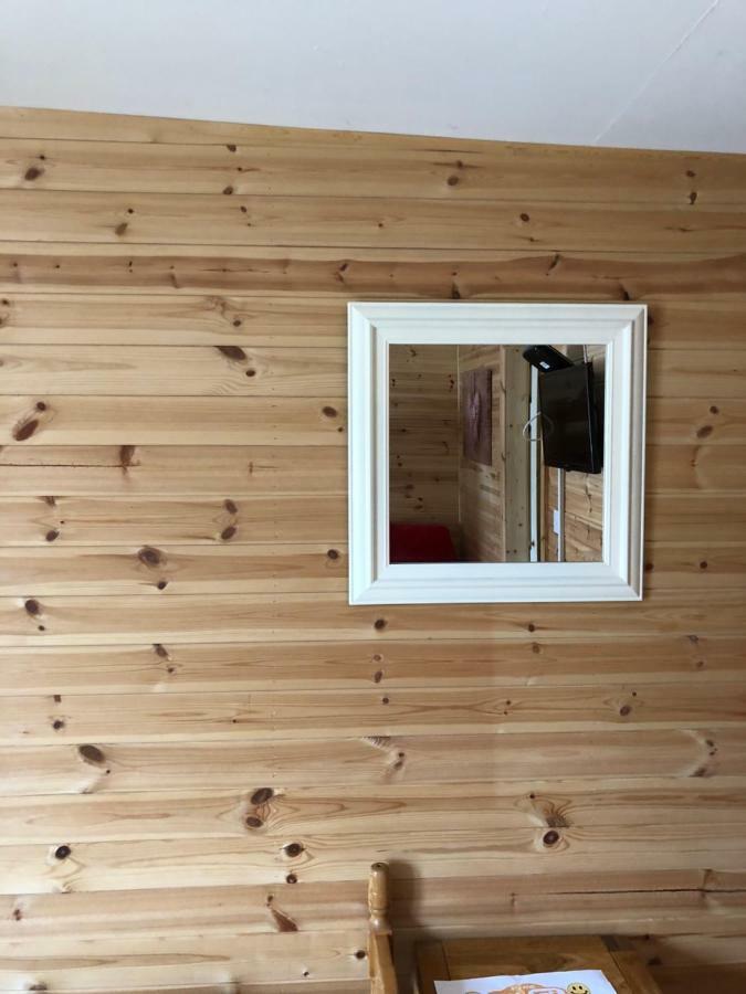 1 Lochness Rooms&Hostel Drumnadrochit Luaran gambar